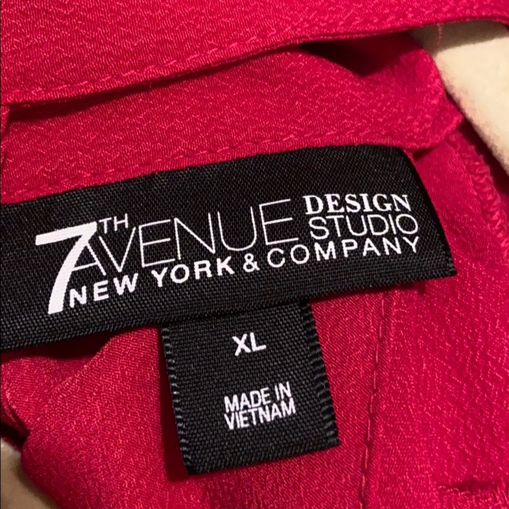NY&Co Magenta Ruffle Tank - Picture 4 of 4